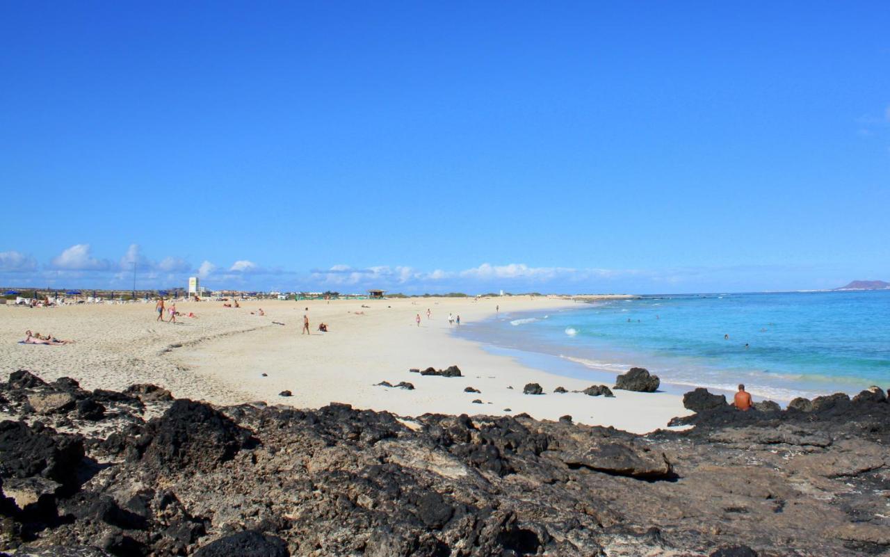Hostel CLARO Corralejo Buitenkant foto